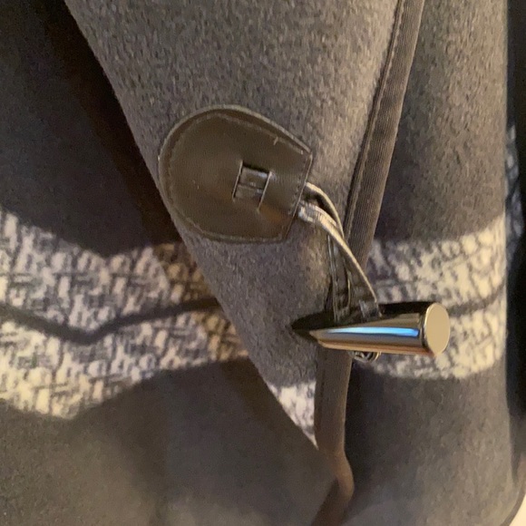 Serra poncho - Picture 3 of 5